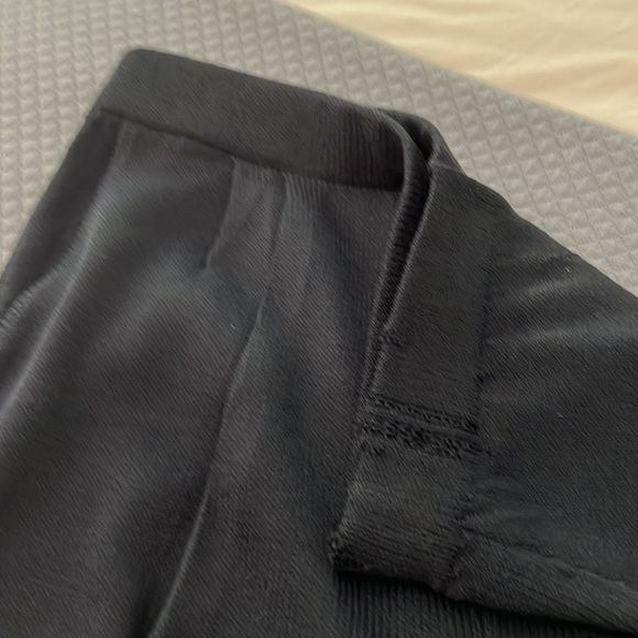 St. John classic knit pants - Picture 10 of 10